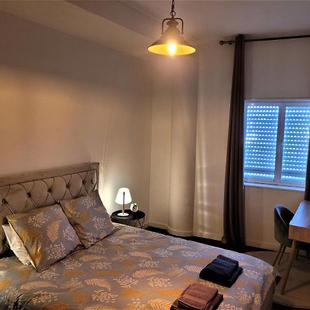 Апартаменты Charm City Center Apt 140M2 & Free Parking Брага Экстерьер фото