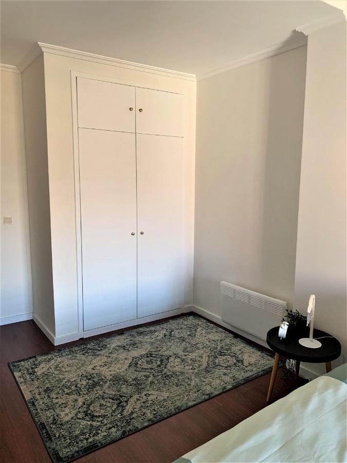 Апартаменты Charm City Center Apt 140M2 & Free Parking Брага Экстерьер фото