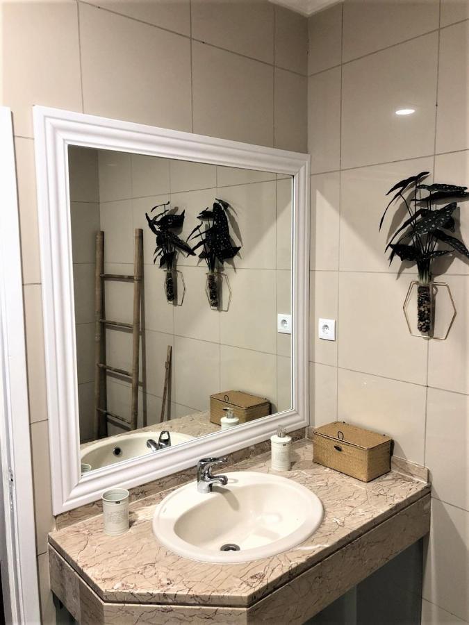Апартаменты Charm City Center Apt 140M2 & Free Parking Брага Экстерьер фото